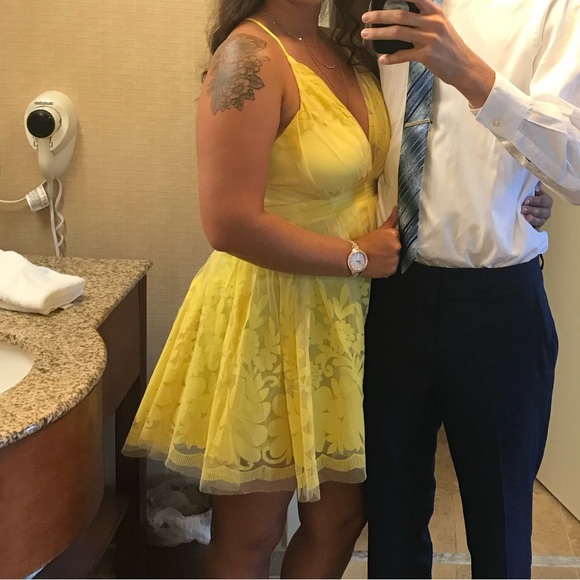 Dress - Picture 1 of 1